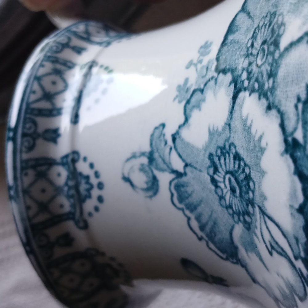 Vintage or Antique blue and white ceramic pitcher - Picture 6 of 6